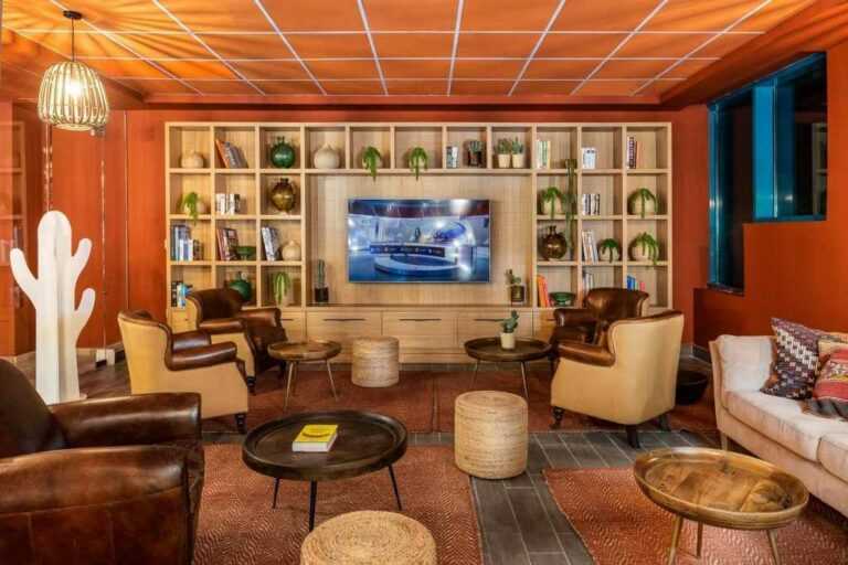 יו ספלאש - חלל לדוגמה